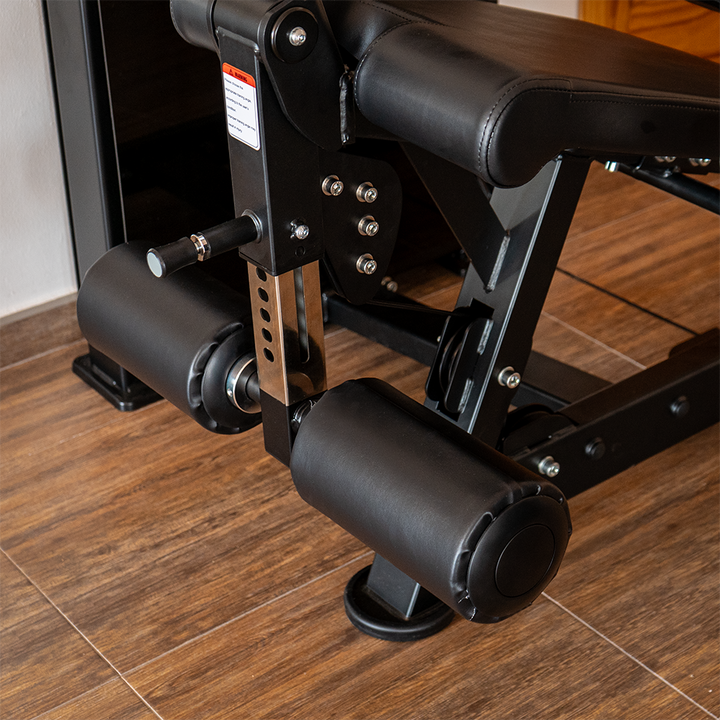 Extensión de cuádriceps | Máquina selectorizada - Compact Series