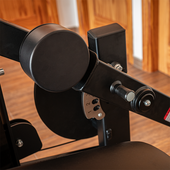Femoral tumbado | Máquina selectorizada - Compact Series engranaje