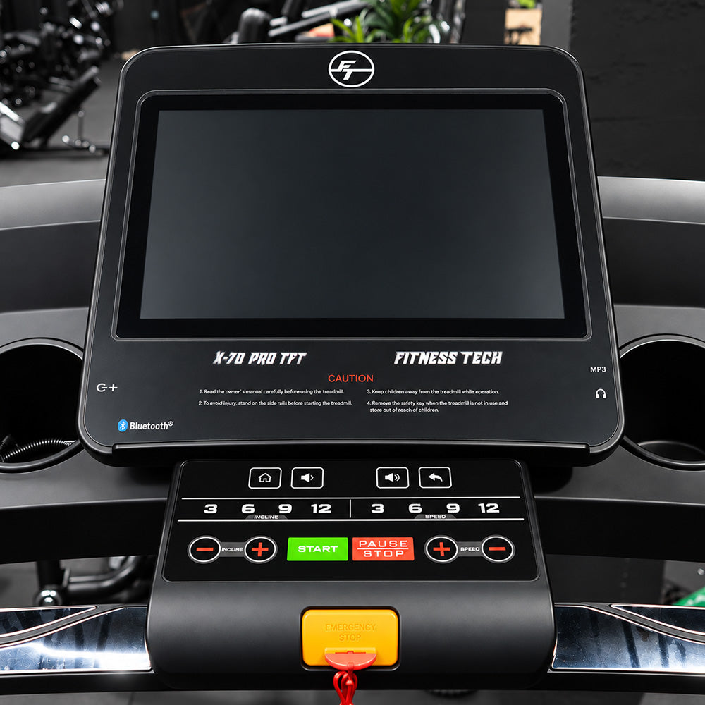 FT-28580-cinta-correr-x-70-pantalla-detalle-botellero-pantalla-hd