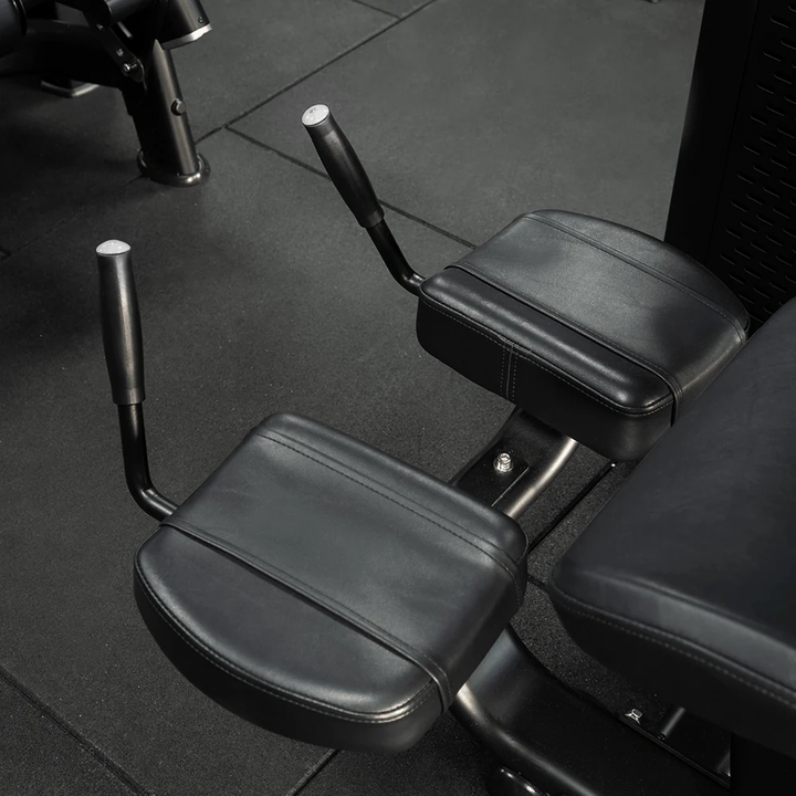 Femoral Tumbado | Máquina selectorizada - Pro Series